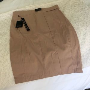 skirt size 6 - new